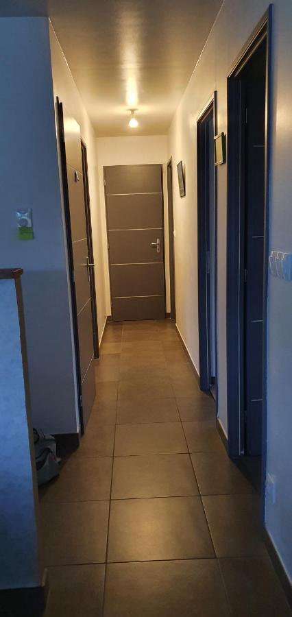 Montfaucon  1 Chambre Privative Avec Bureau Et Cuisine Dans Maison 105 M2 Montfaucon מראה חיצוני תמונה