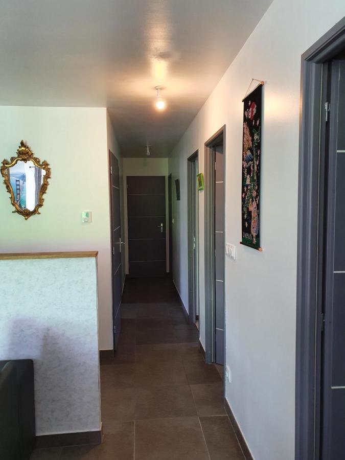 Montfaucon  1 Chambre Privative Avec Bureau Et Cuisine Dans Maison 105 M2 Montfaucon מראה חיצוני תמונה